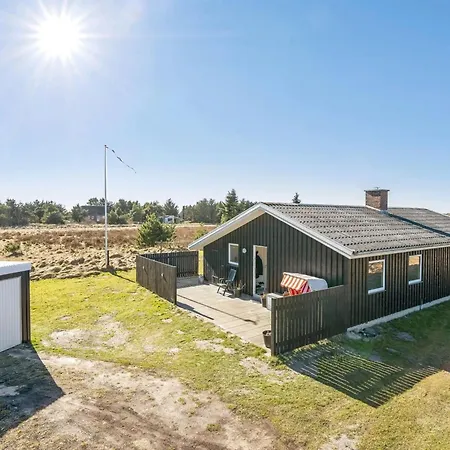 Sinikka - 900m From The Sea By Interhome *