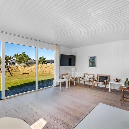 Sinikka - 900m From The Sea By Interhome Blåvand