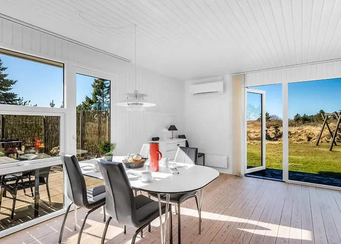 Prázdninový dům Sinikka - 900m From The Sea By Interhome