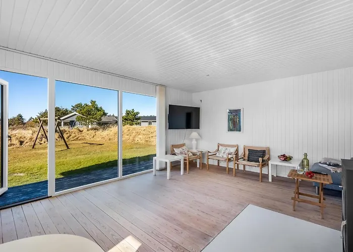 Sinikka - 900m From The Sea By Interhome Blåvand